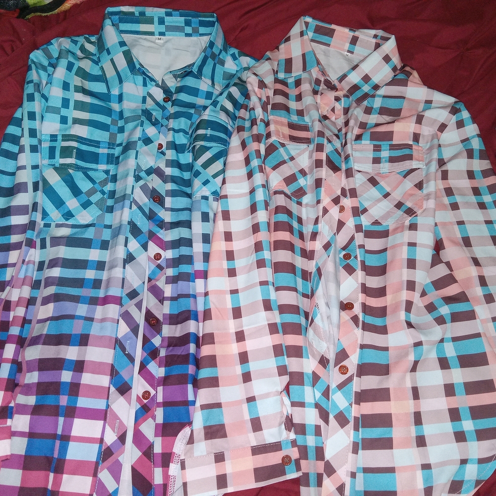 Plaid Gradient Color  Button-Up Shirts So Cute, Size XL Never Worn